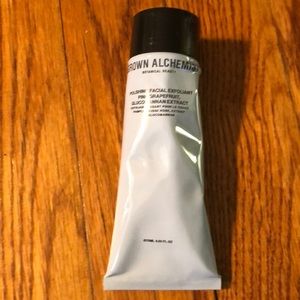 Grown alchemist polishing facial exfoliant